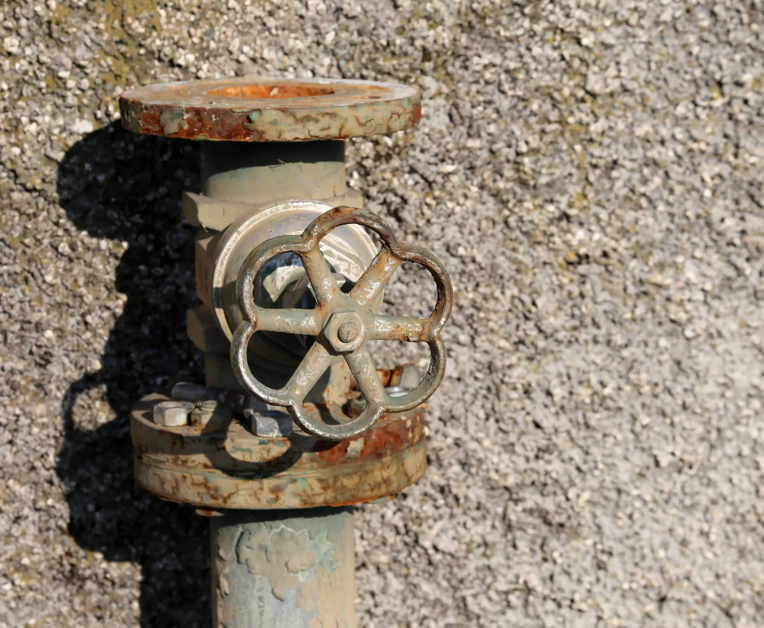 Old-rusty-faucet-of-an-old-industrial-plant