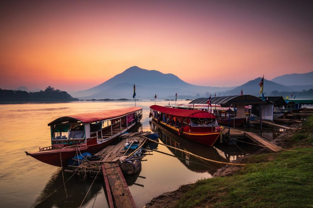 Sunrise-Mekong-River-Thailand-Laos-Border-by Nakorn Thai