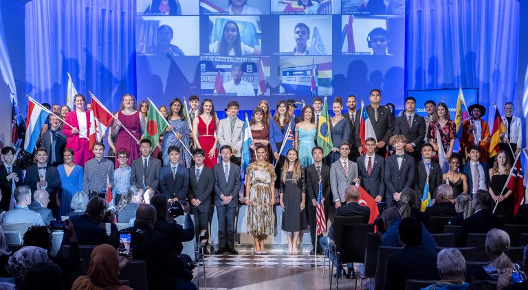 Finalists of the Stockholm Junior Water Prize on stage with HRH Princess Victoria of Sweden