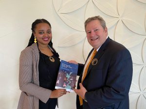 In Addis Ababa, SEHOA Mike Hammer met with Yodit Balcha, Leadership Council Member of the Women in Water Diplomacy Network. OES is proud to champion women's leadership in transboundary water cooperation!