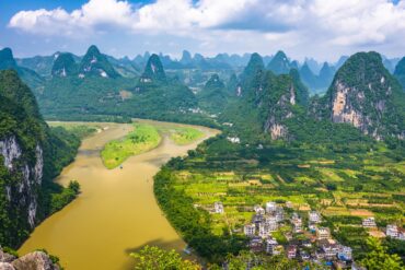 shutterstock_1538437373_small